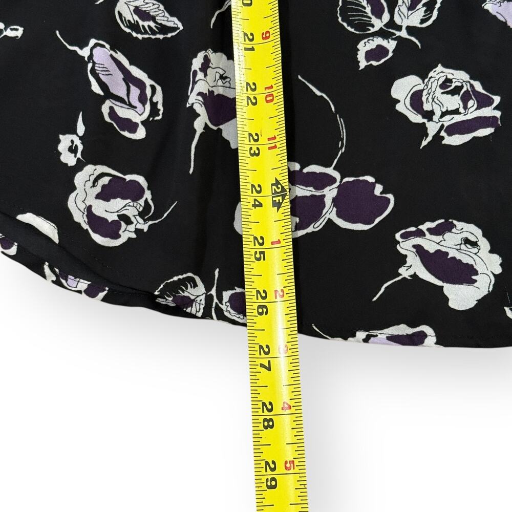 DR2 Black Purple Floral Chiffon Blouse M V-Neck Cap Sleeve Sheer Top Office - Picture 7 of 8